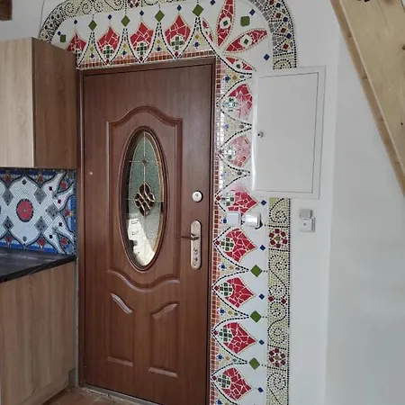 Art-house 4 Attic Daire *