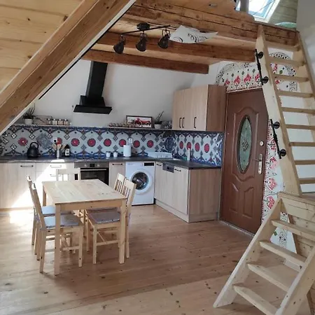 Art-house 4 Attic *