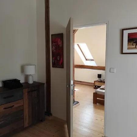 Art-house 4 Attic *