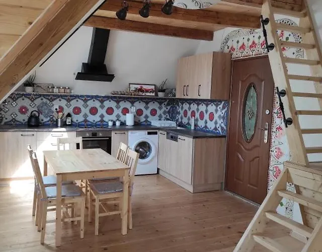 Art-house 4 Attic *