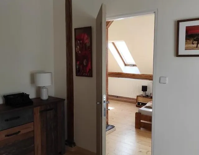 Art-house 4 Attic *