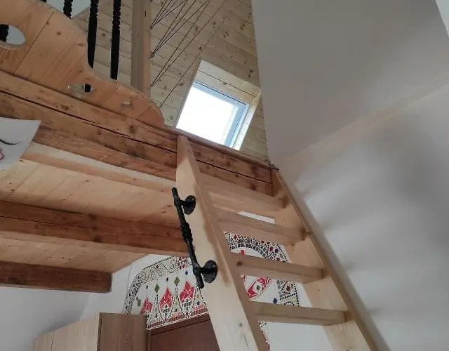 Art-house 4 Attic * Decin